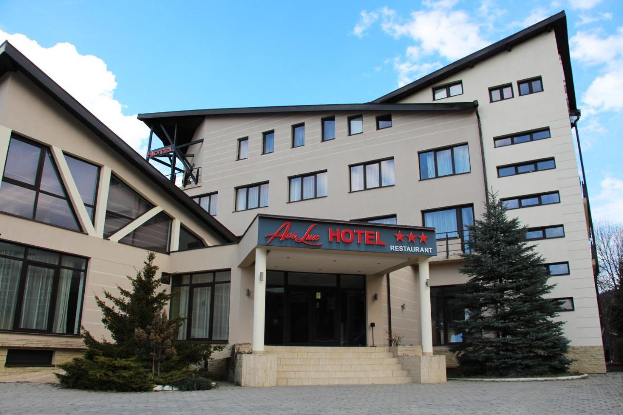 Hotel Ave Lux Sacele Exterior photo